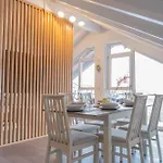 Am Chiemsee, Auto-check-in 24-7, Gratis Parkplatz An Der Unterkunft, Netflix & Amazon Prime Inc, Voll Ausgestattet Appartement