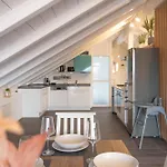 Am Chiemsee, Auto-check-in 24-7, Gratis Parkplatz An Der Unterkunft, Netflix & Amazon Prime Inc, Voll Ausgestattet Eggstatt
