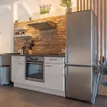 Appartement Am Chiemsee, Auto-check-in 24-7, Gratis Parkplatz An Der Unterkunft, Netflix & Amazon Prime Inc, Voll Ausgestattet Eggstätt