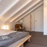 Apartment Am Chiemsee, Auto-check-in 24-7, Gratis Parkplatz An Der Unterkunft, Netflix & Amazon Prime Inc, Voll Ausgestattet Eggstatt