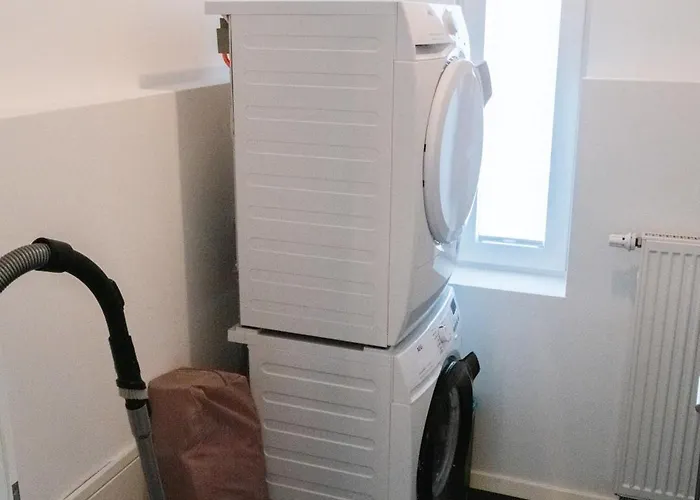 Διαμέρισμα Am Chiemsee, Auto-check-in 24-7, Gratis Parkplatz An Der Unterkunft, Netflix & Amazon Prime Inc, Voll Ausgestattet Eggstätt