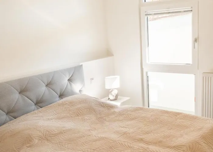 Διαμέρισμα Am Chiemsee, Auto-check-in 24-7, Gratis Parkplatz An Der Unterkunft, Netflix & Amazon Prime Inc, Voll Ausgestattet *